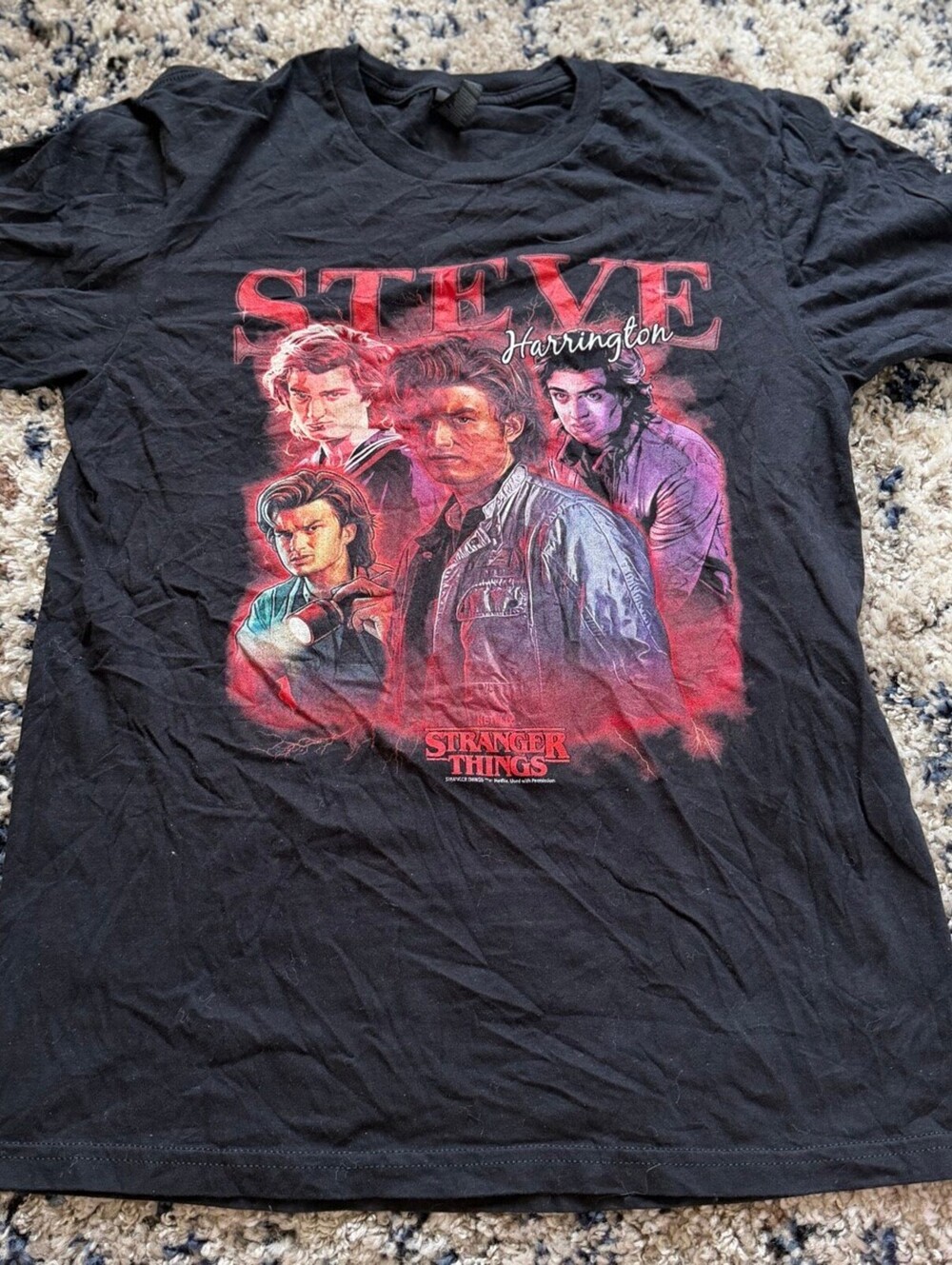 Stranger Things Steve Harrington Black Graphic Tee S